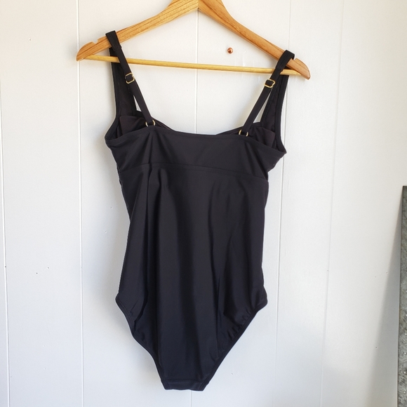 SOLD Merona One Piece Swimsuit - Picture 4 of 9